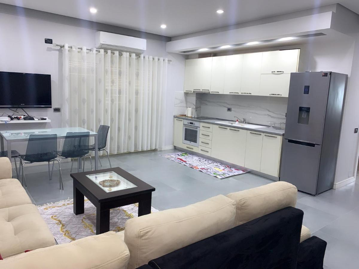 شقة فلورا  في Apartament Dean المظهر الخارجي الصورة