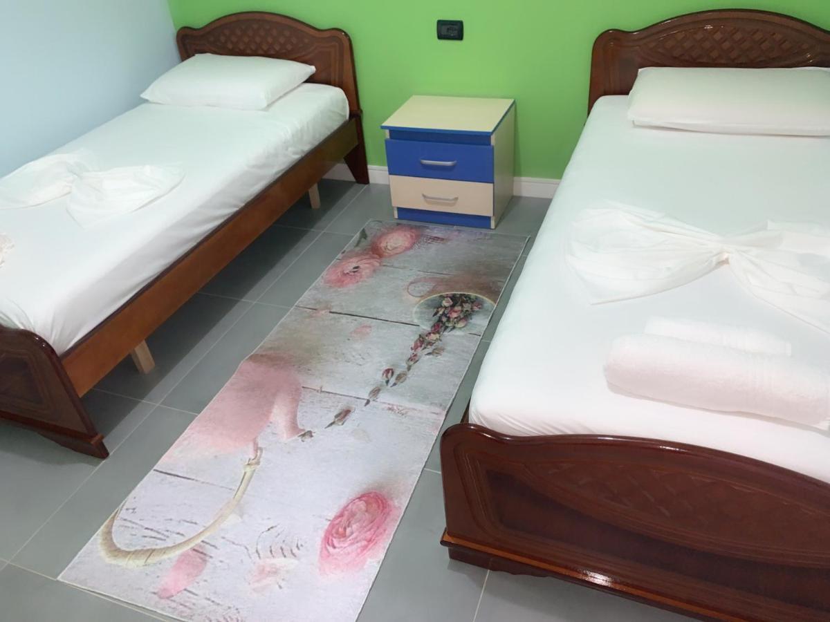 شقة فلورا  في Apartament Dean المظهر الخارجي الصورة